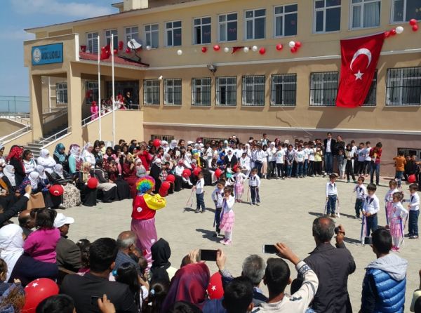 23 Nisan Ulusal Egemenlik ve Çocuk Bayramını Kutladık